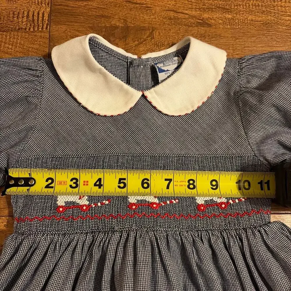 Carriage Boutiques by Friedknit Creations Blue Gingham Smocked Dress 4Y